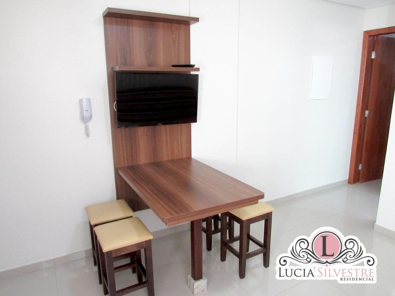 דירות Florianópolis Residencial Lucia Silvestre מראה חיצוני תמונה